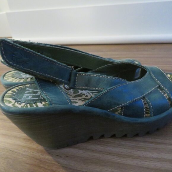 FLY LONDON Leather Yisa Wedge Sandals in Forest Green Sz US 6-6.5 / EU 38 - Picture 8 of 13